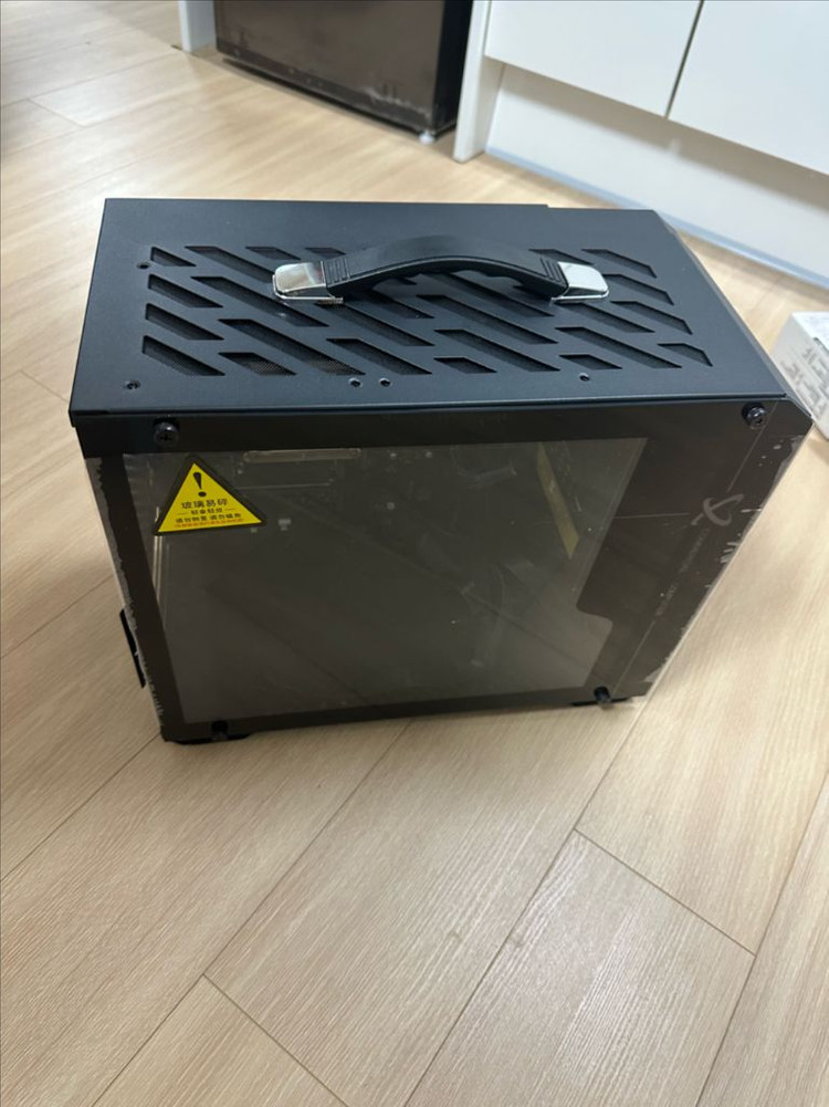 미니 pc 7945hx(7950x 동일 칩셋) 램 24기가 이미지