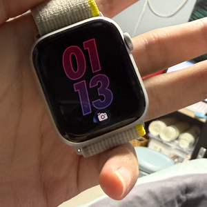 애플워치9 45mm 실버 판매 이미지