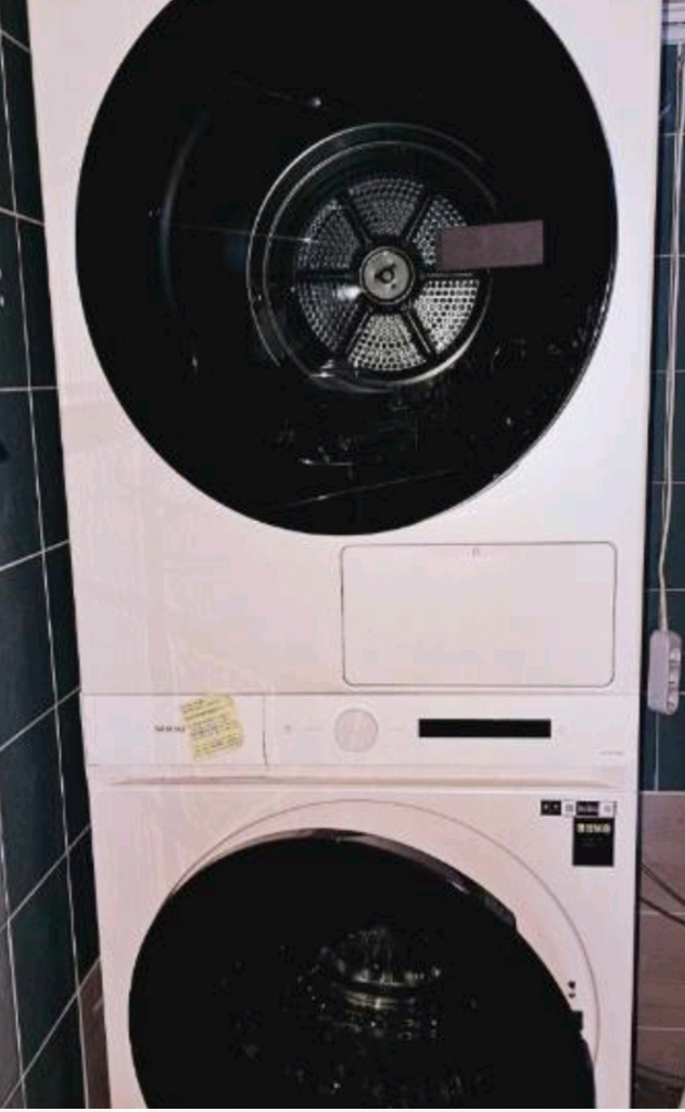 삼성 그랑데 워시타워 세탁기 건조기 세트 이미지