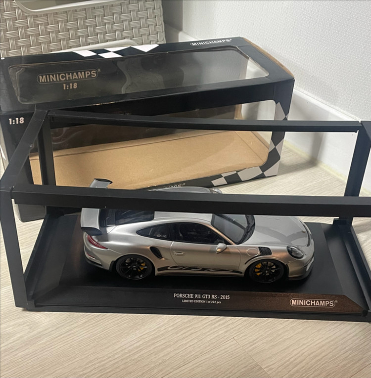 1:18 포르쉐 911 GT3 RS 미니챔프 다이캐스트 (레진) 이미지
