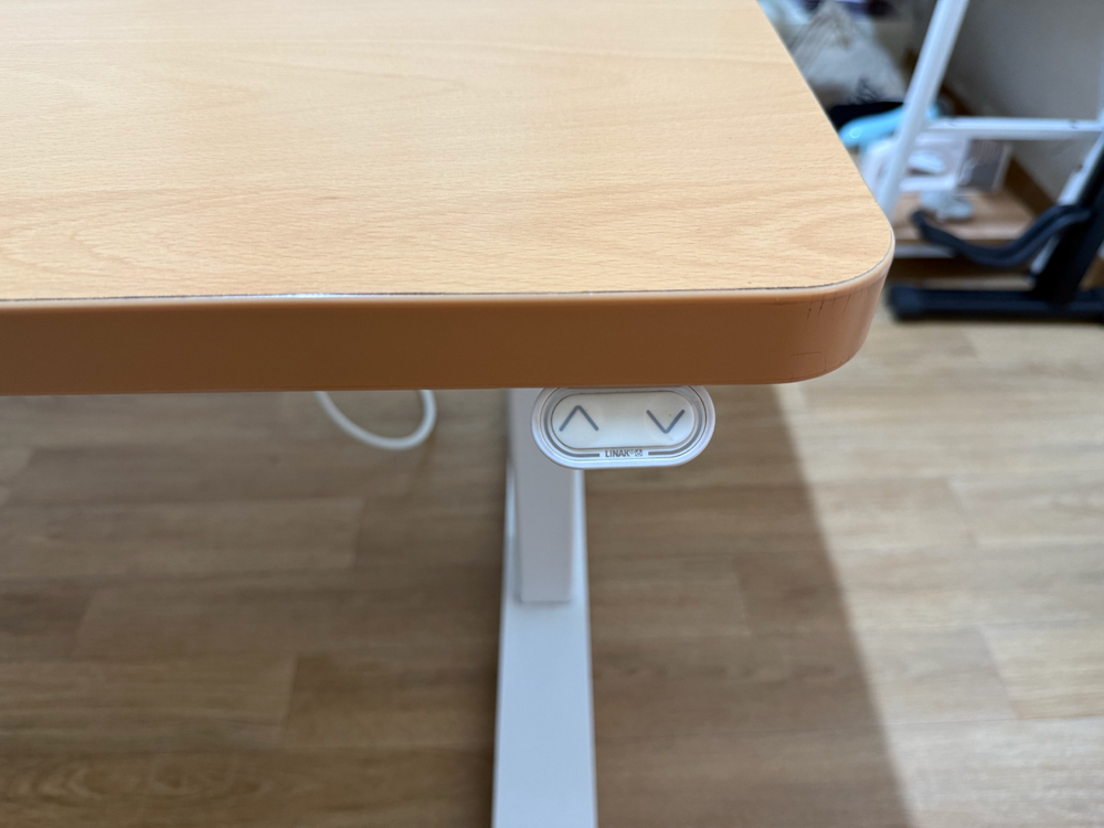 리낙(LINAK) 모션데스크 높이 조절 스탠딩 데스크 이미지
