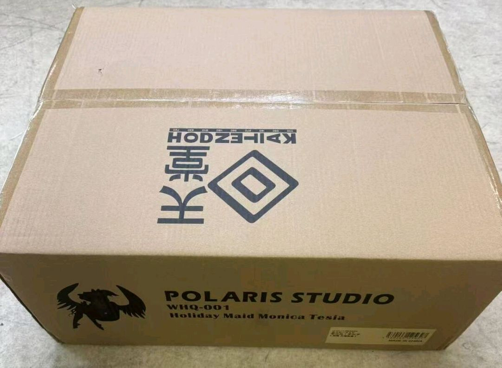 홀리데이 모니카 메이드 레진피규어 판매합니다 이미지