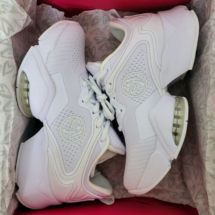 줌바웨어,줌바신발 이미지