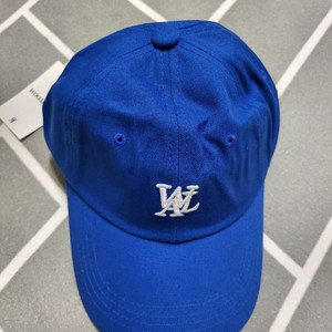 우알롱 스몰 로고 볼캡 블루 색상 S 사이즈 이미지