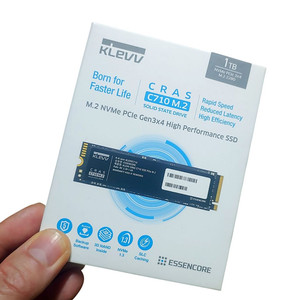 풀박스 에센코어 KLEVV C710 M.2 NVMe 1TB SSD 미사용 이미지