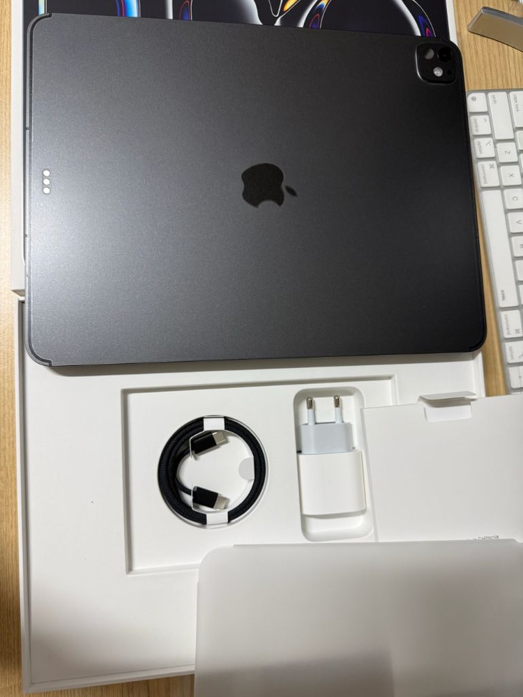 (신품급, 부산) 아이패드 프로 M5 13인치 256gb 셀룰러 스페이스 블랙 이미지