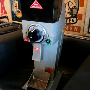 말코닉 과테말라 최상위 그라인더 이미지