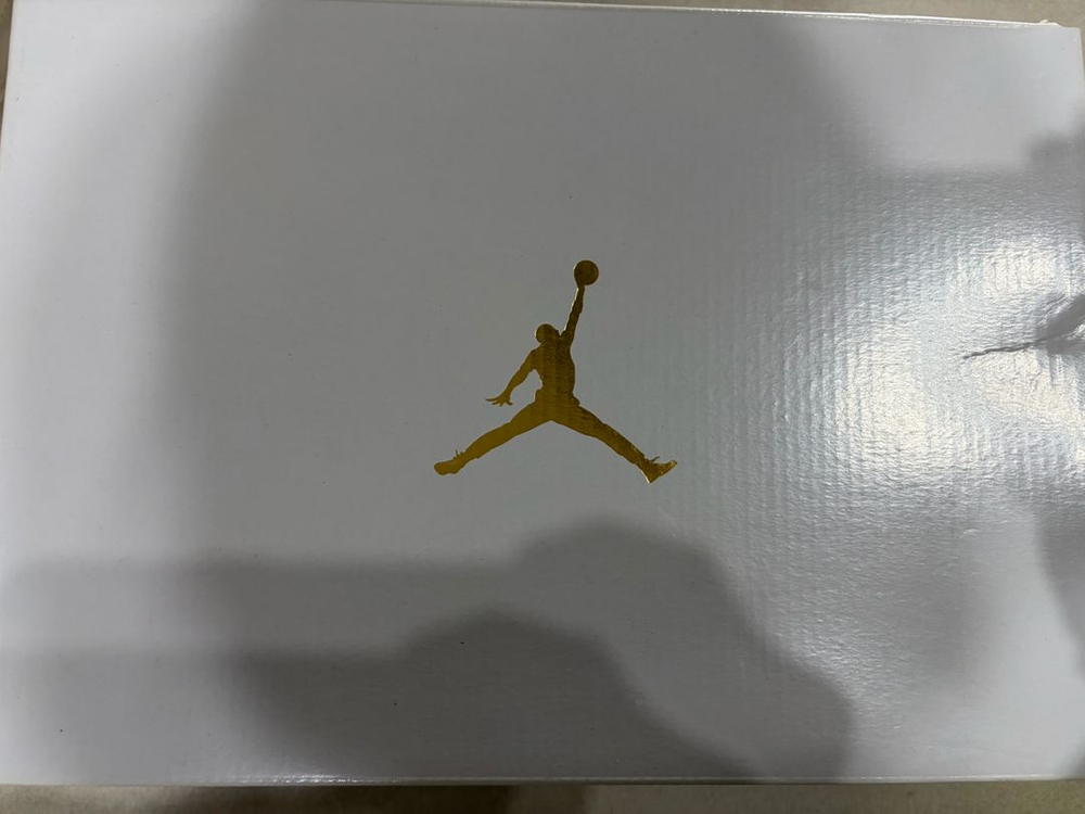 나이키 조던 1 미드 유니버시티 블루 (우먼즈 245) 이미지