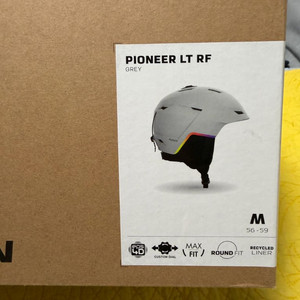 살로몬 헬멧 이미지