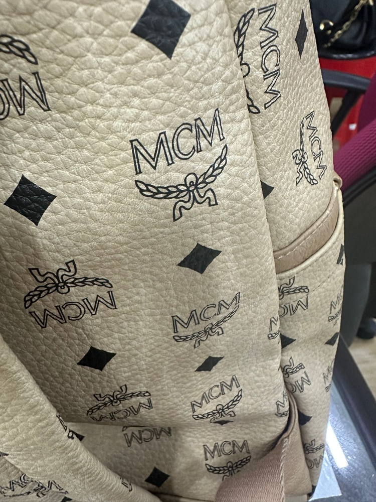 MCM 백팩 이미지