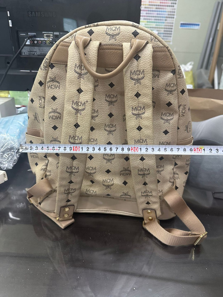 MCM 백팩 이미지
