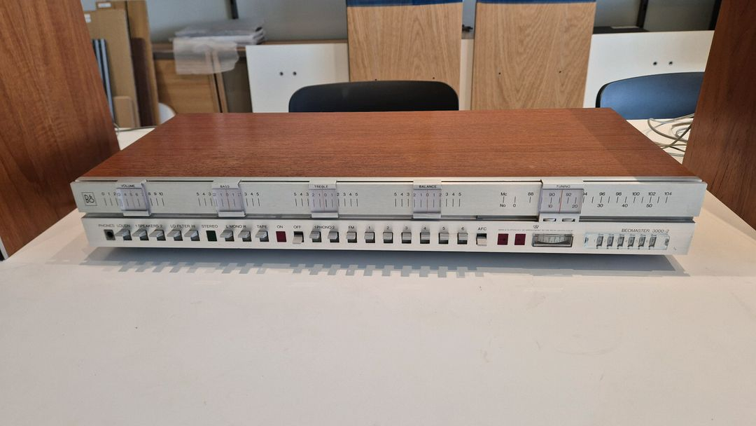 뱅앤올룹슨 Beomaster 3000-2 + Beovox 3700 셋트 판매합니다 이미지