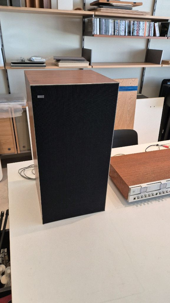 뱅앤올룹슨 Beomaster 3000-2 + Beovox 3700 셋트 판매합니다 이미지