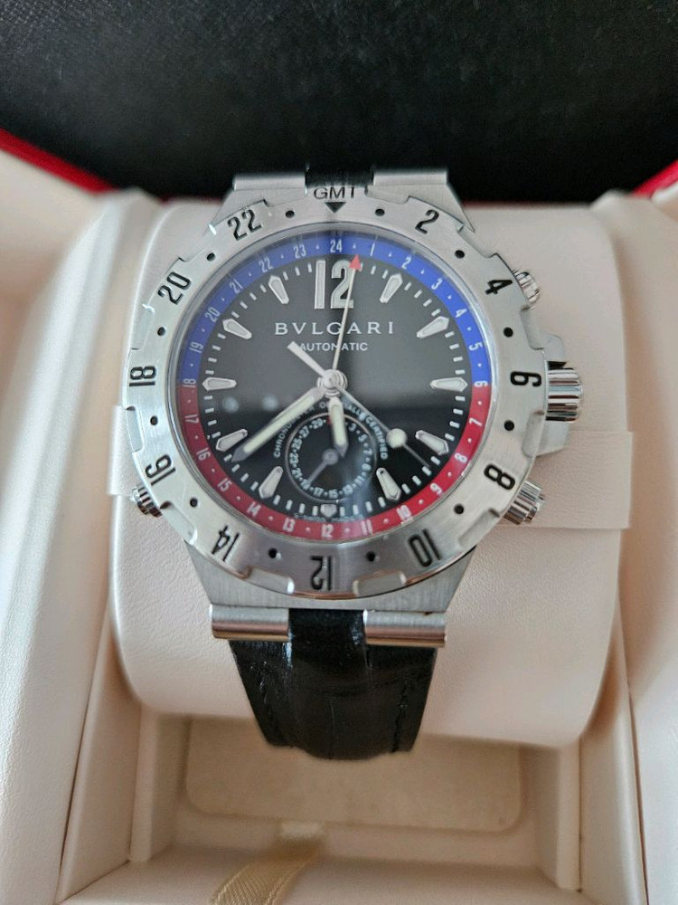 (정식오버홀 밴드교체완료)불가리 디아고노 프로페셔널 GMT 오토 40밀리 이미지