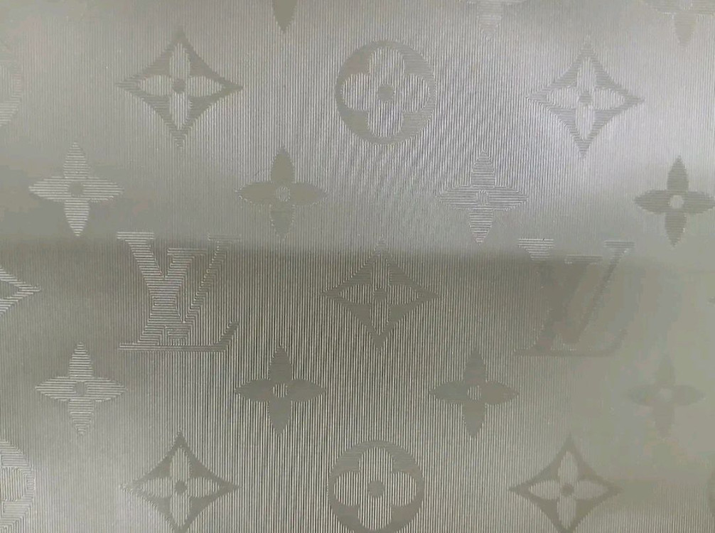 [새상품급 남여공용] 루이비통 티타늄 모노그램 클러치백 (샤넬 구찌 펜디 프라다 에르메스 디올) 이미지