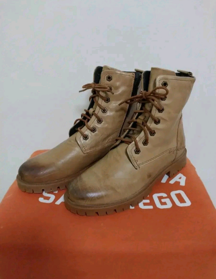 여성 체코-프라하 바타(BATA) 부츠, 워커 (260) 이미지