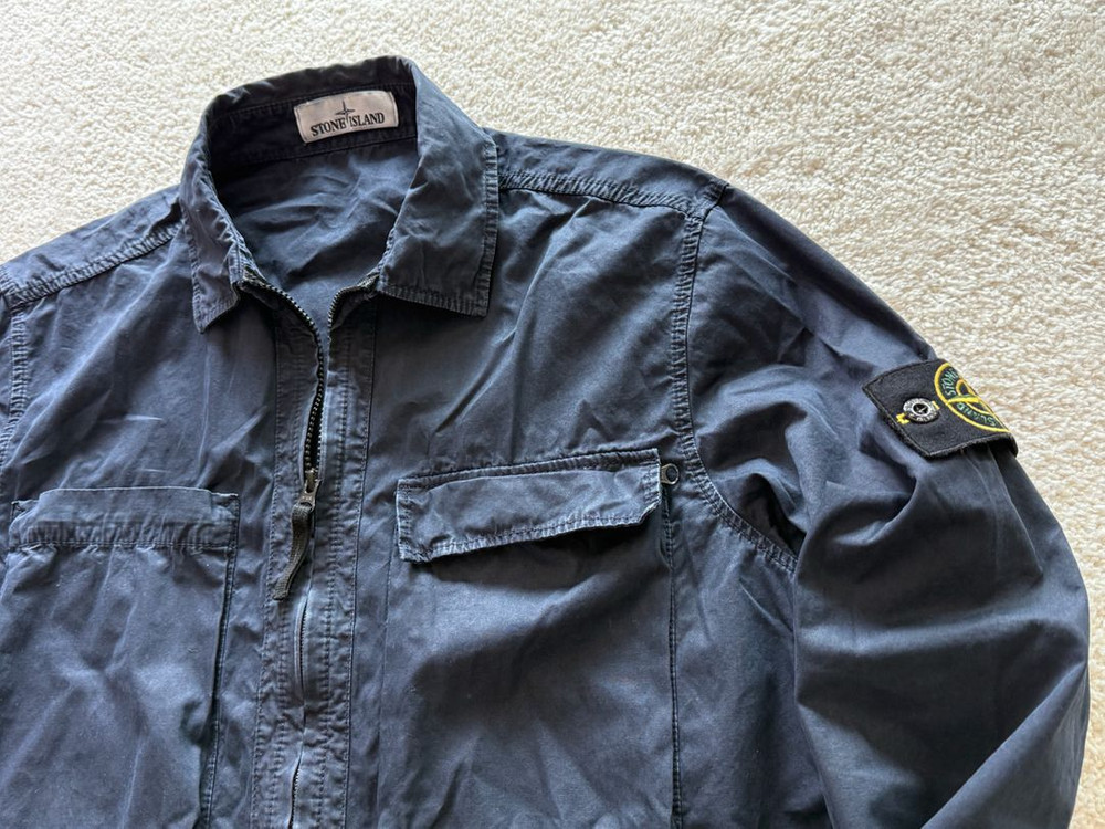 스톤아일랜드 올드이펙트 오버셔츠 네이비 컬러 L사이즈 이미지