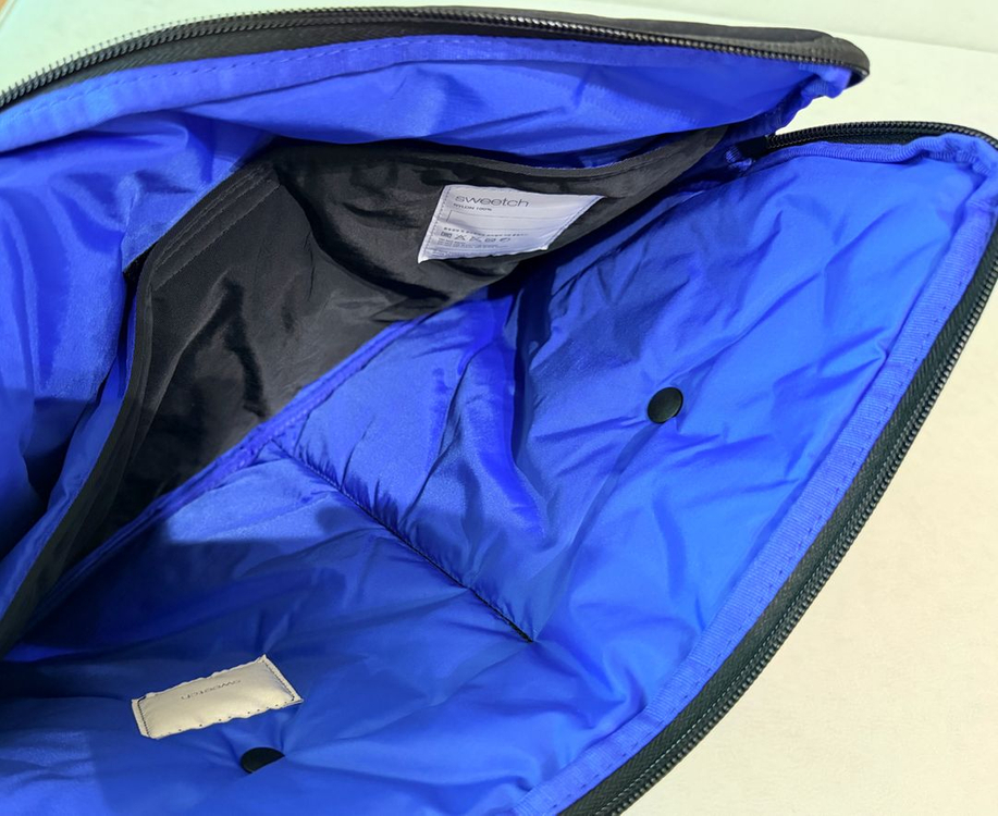 스위치 랩탑 노트북 가방 15인치 판매합니다 이미지