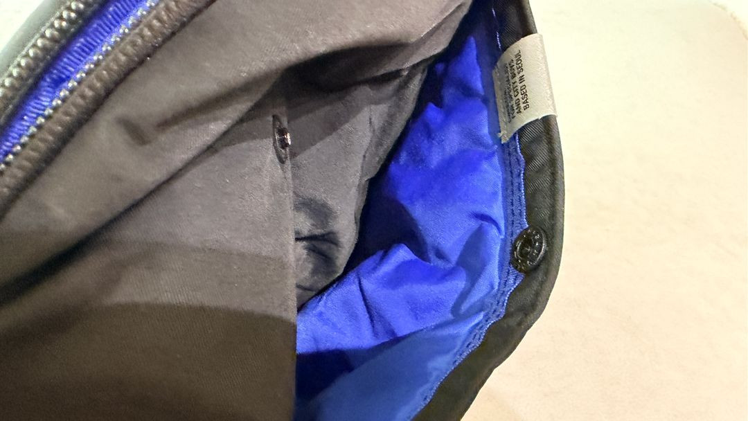 스위치 랩탑 노트북 가방 15인치 판매합니다 이미지