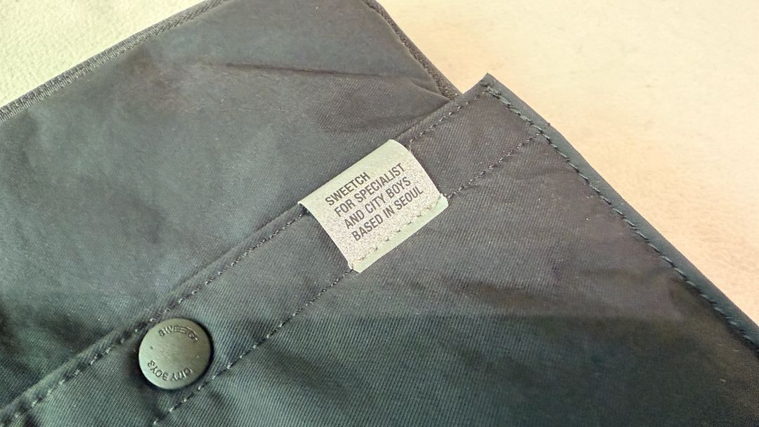 스위치 랩탑 노트북 가방 15인치 판매합니다 이미지