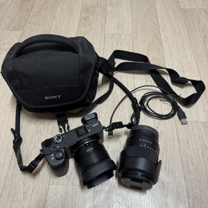 미러리스 카메라 세트