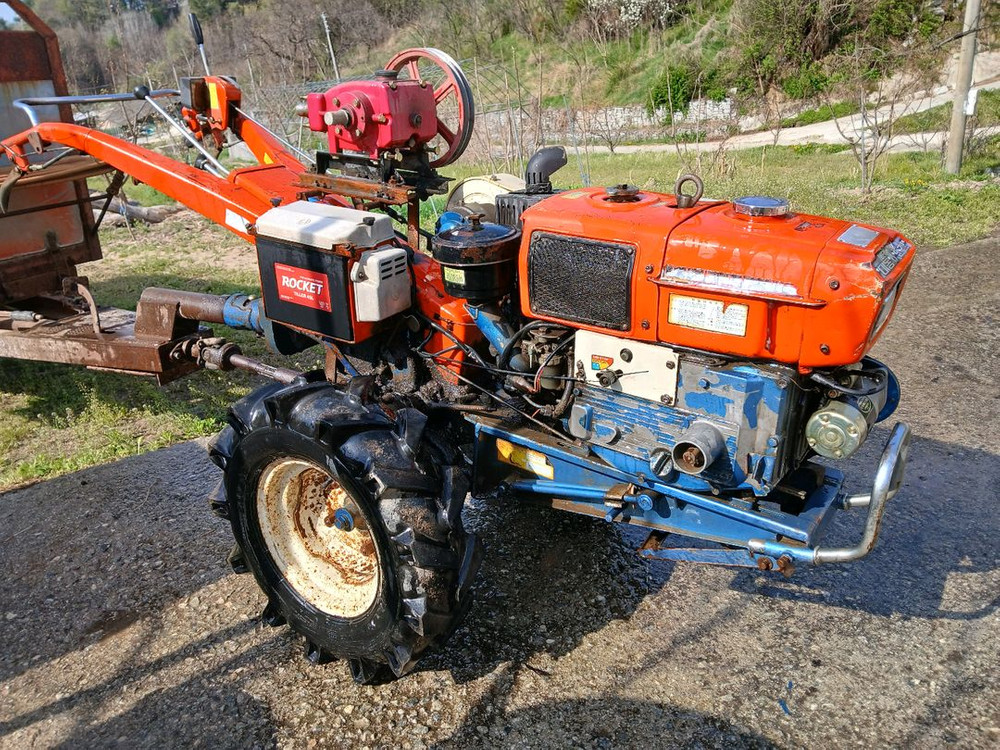 대동경운기 직접분사식 밧데리키시동 농약분무기 고속데후 추레라 중고 팝니다. 이미지