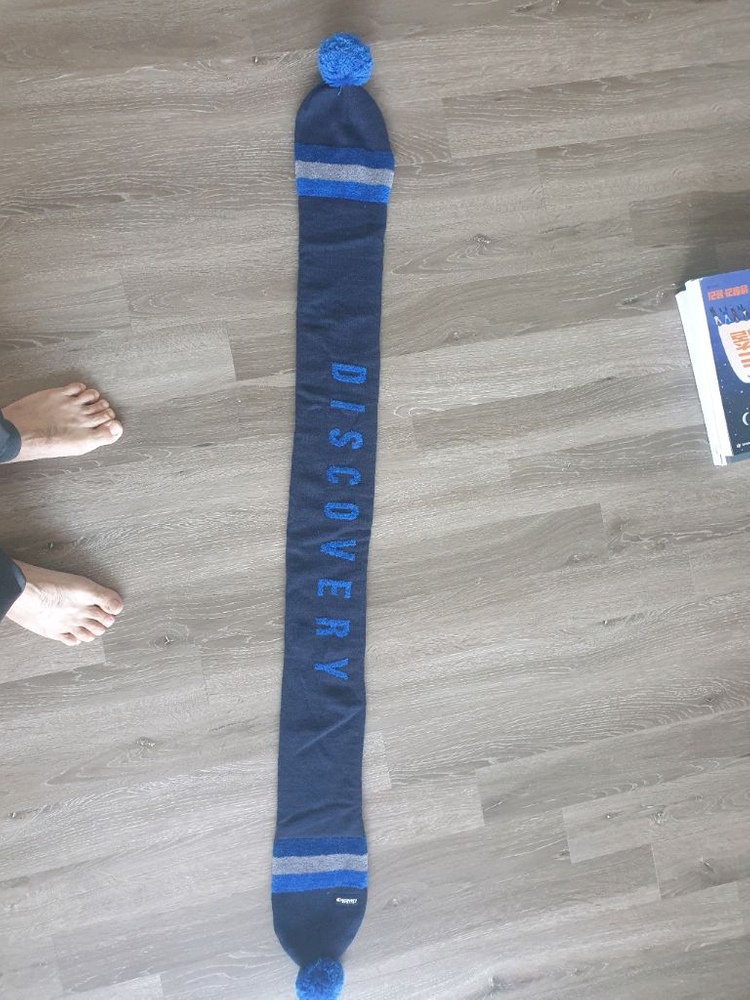 디스커버리 목도리 이미지