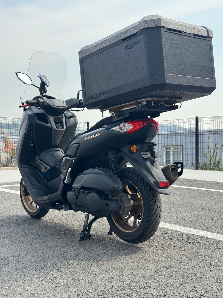 야마하 nmax125 24년식 4.7만km 깔끔한셋팅 판매합니다. 이미지