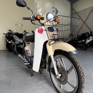 혼다 슈퍼커브110 19년형 2만Km 판매합니다. 이미지