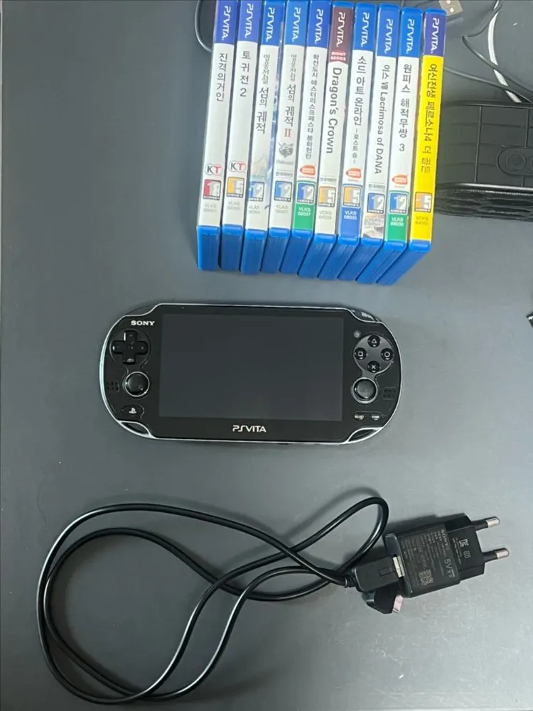 PS Vita oled 1세대 + 소프트 10장 + 서비스 이미지
