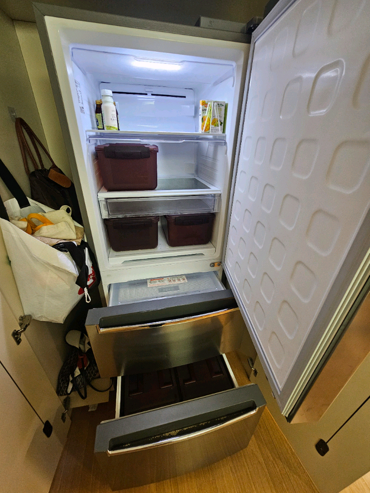 LG 디오스 327L 김치 냉장고 K335S14E 이미지