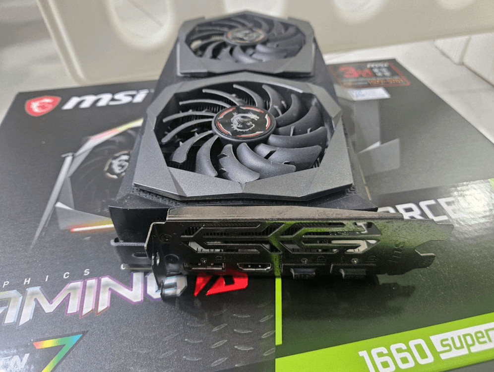 GTX 1660 SUPER 그래픽카드 이미지