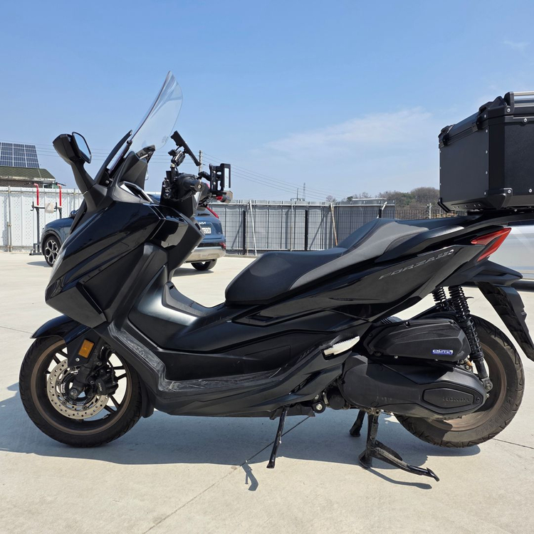 혼다 포르자350 25년 2만 깔끔한 배달세팅 바이크 판매합니다. 이미지