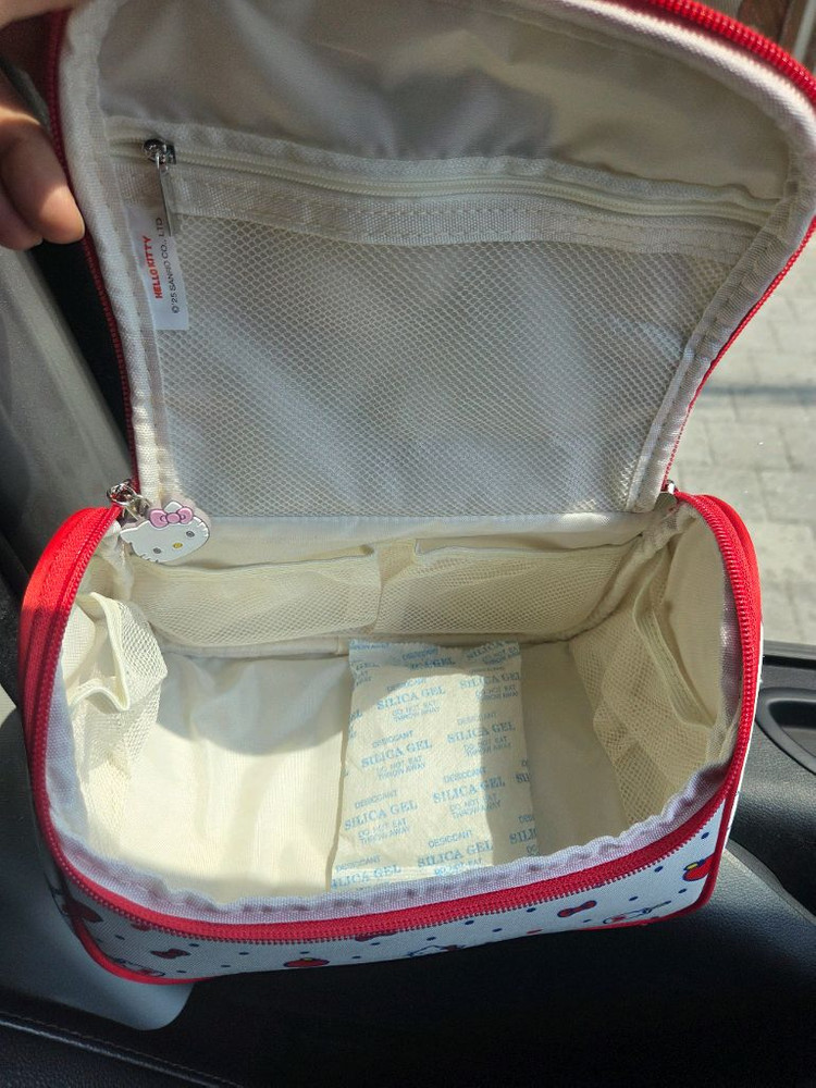 산리오 헬로키티 파우치,여행용 화장품 가방 이미지