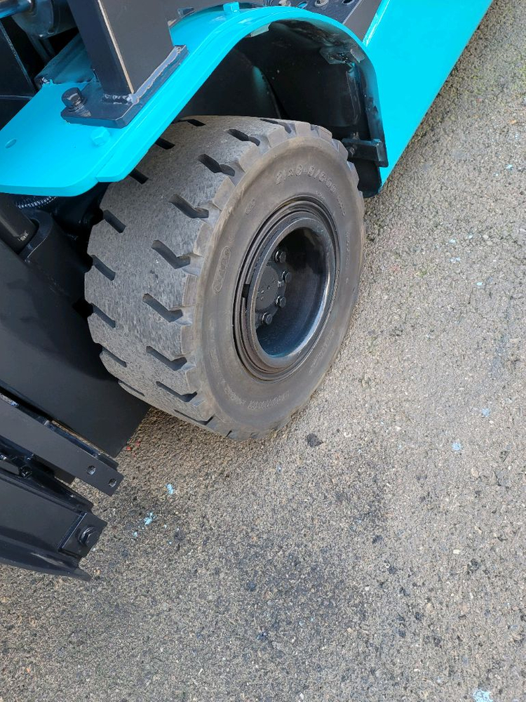 신차급 스미토모 2톤 복합형 전동지게차 판매 이미지