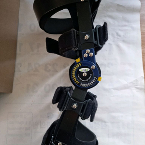 무릎 각도조절 보조기 (우측XL) 이미지