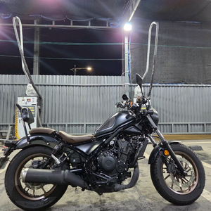 23년식 혼다 레블500 이미지