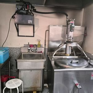 삼보냉면기 &반죽기 &발판개수대 이미지