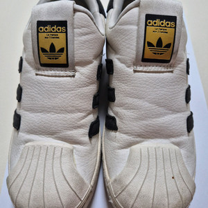 아디다스 210 운동화 이미지