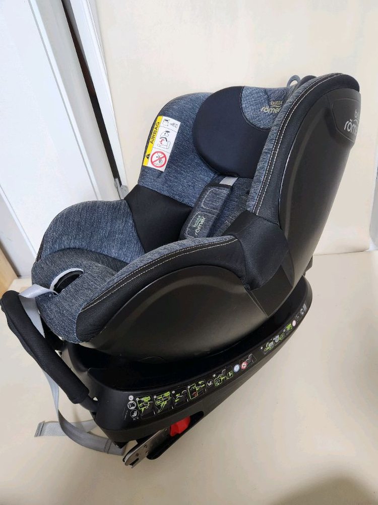 브라이텍스 듀얼픽스 아이사이즈 카시트 블루마블 이미지