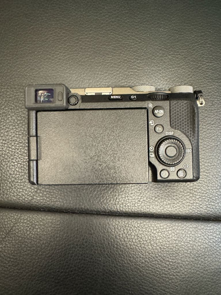 소니 A7C2 실버 민트급 풀박스 + 스킨 1000컷 이미지