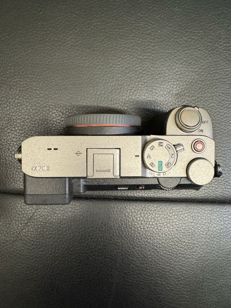 소니 A7C2 실버 민트급 풀박스 + 스킨 1000컷 이미지