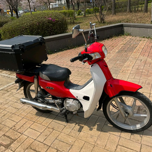 혼다 슈퍼커브110 15년형 짧은키로수 판매합니다 이미지