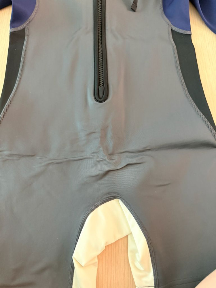 히로 구상 스윔수트120범고래 중고 이미지