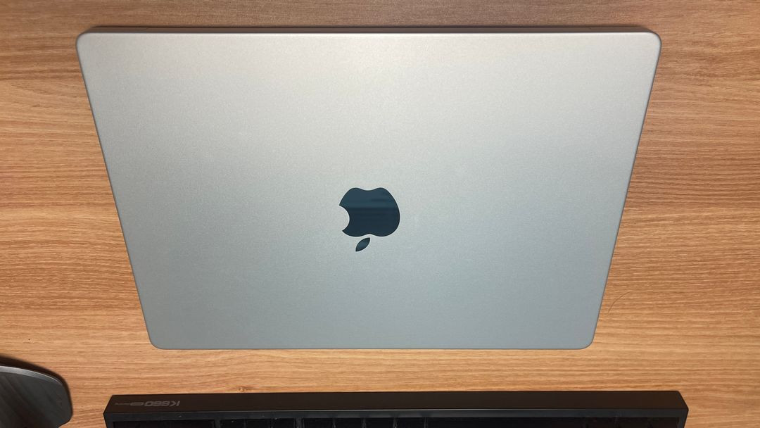 MacBook Pro 14인치 M5 Pro 18CPU 20GPU 24GB 1TB (Full Chip) 이미지