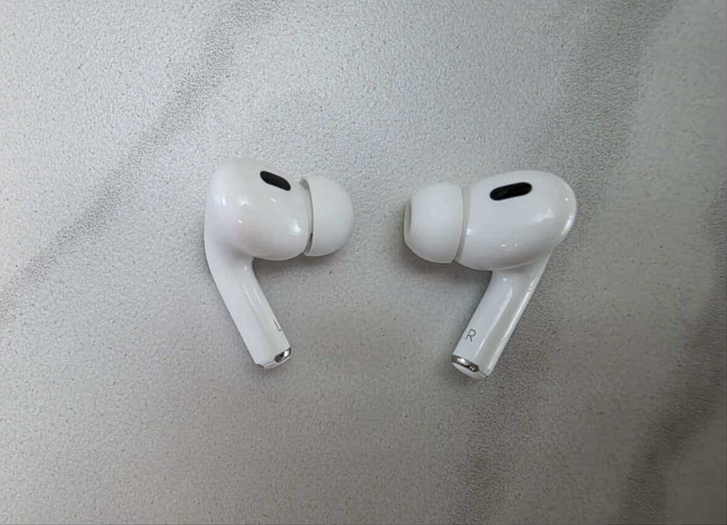 무선 이어폰 프로 2세대 이미지