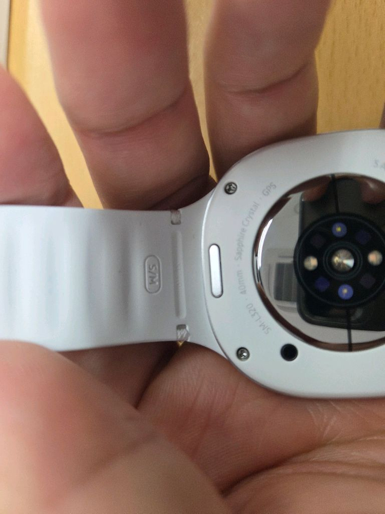 갤럭시 8 스마트 워치 40mm 화이트 밴드 이미지