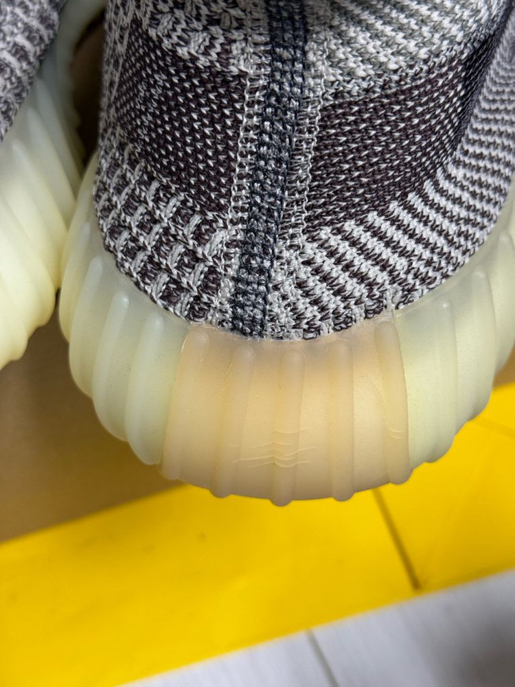 이지부스트 350V2 사이즈 285 이미지