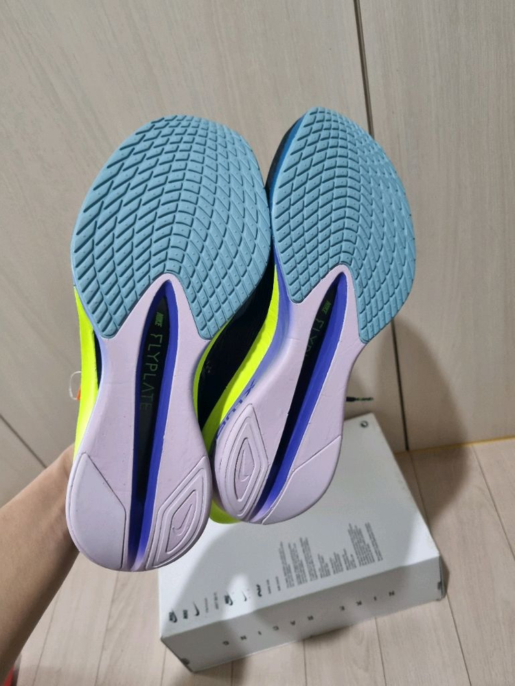 미시착새상품)) 나이키 줌베이퍼플라이4 러닝운동화 275 이미지