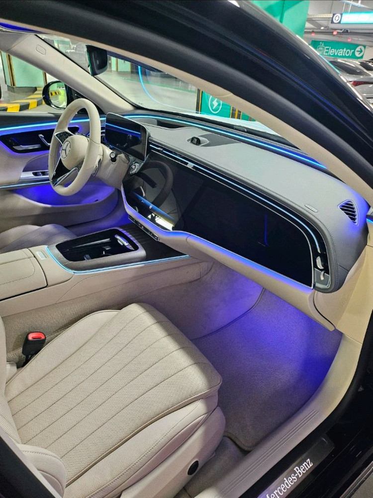 [미개봉] 벤츠 이클래스 베이지 매트 정품 E200, E300 이미지